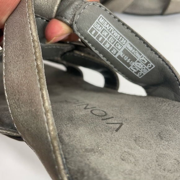 Vionic Women's Silver Buckle Sandals - Picture 5 of 5